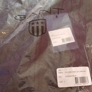 Beautiful cardigan zip sweater